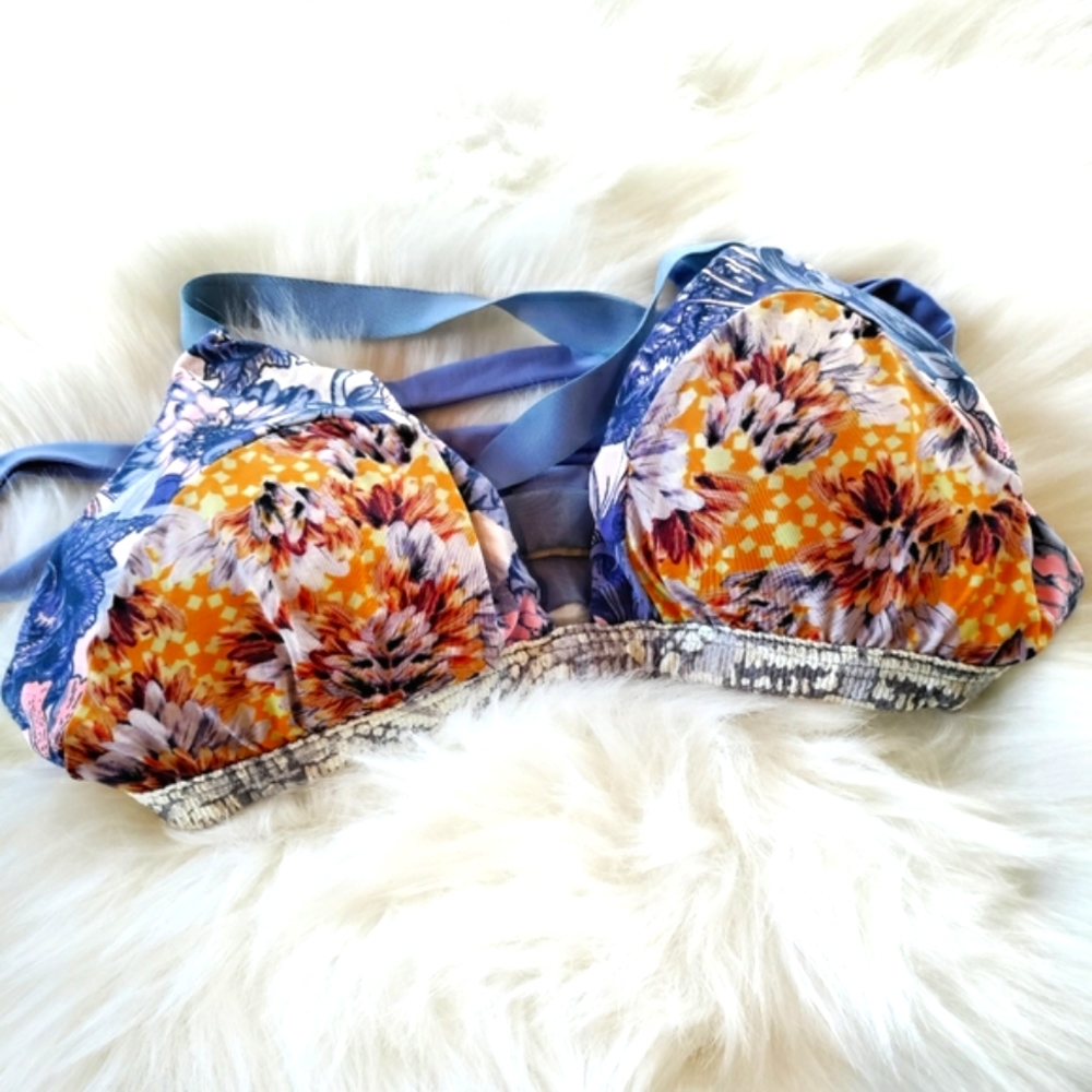MAAJI Bikini Halter Swim Top 2in1 Reversible Triangle Maajic